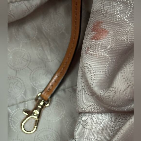 Michael Kors MK Hamilton Large North/South Tote-Vanilla - Monogram - Picture 10 of 11